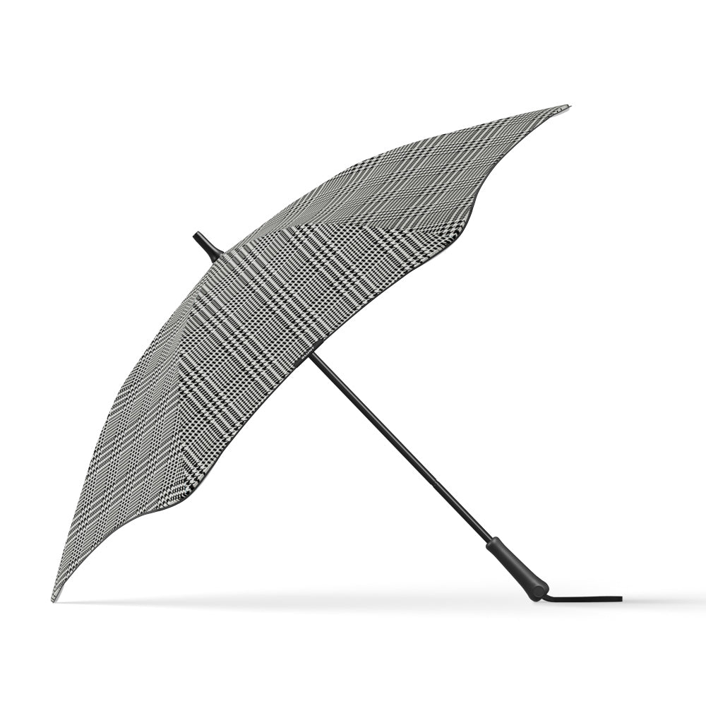 checkered umbrella - blunt hounds tooth