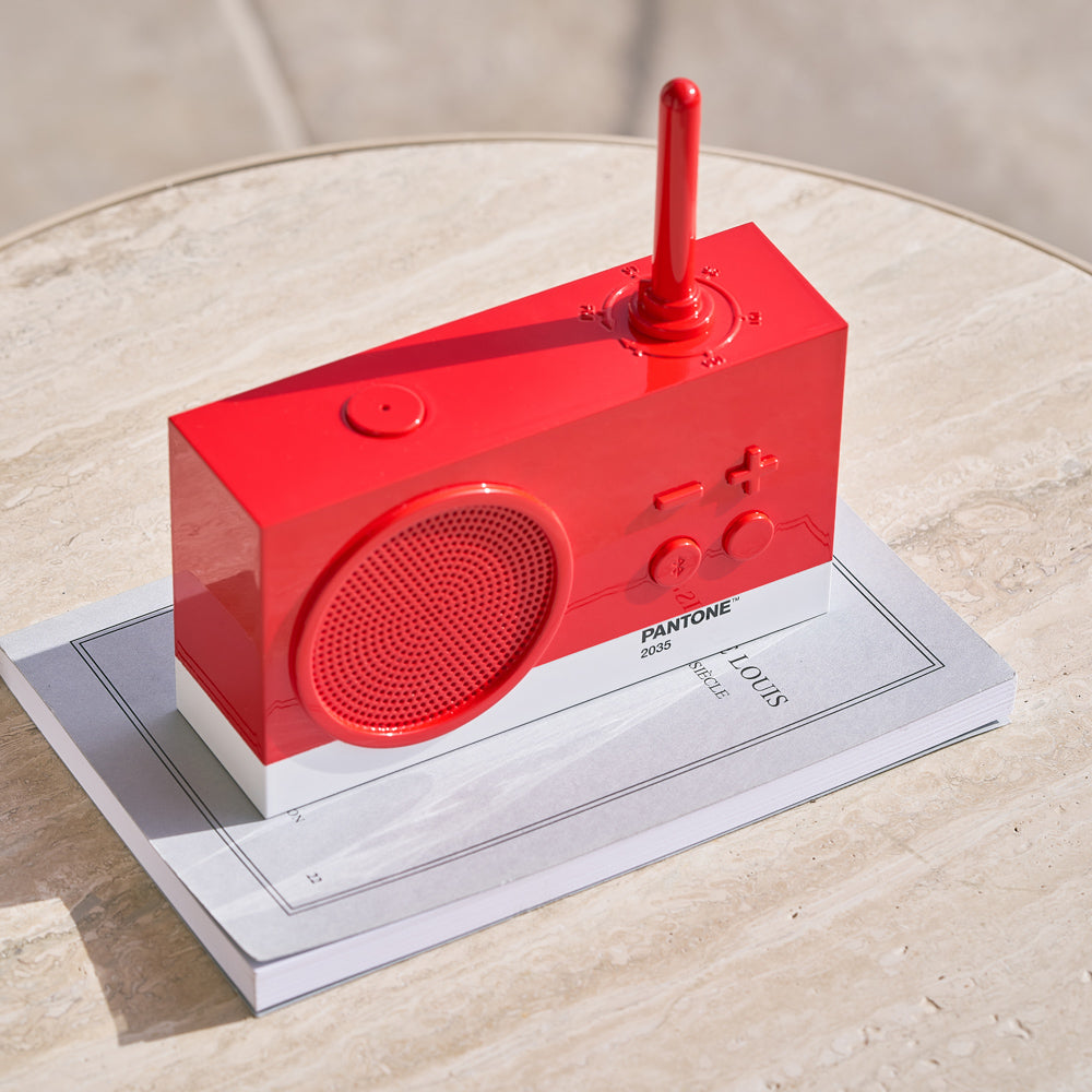 Lexon Tykho 3 Radio - Pantone Red