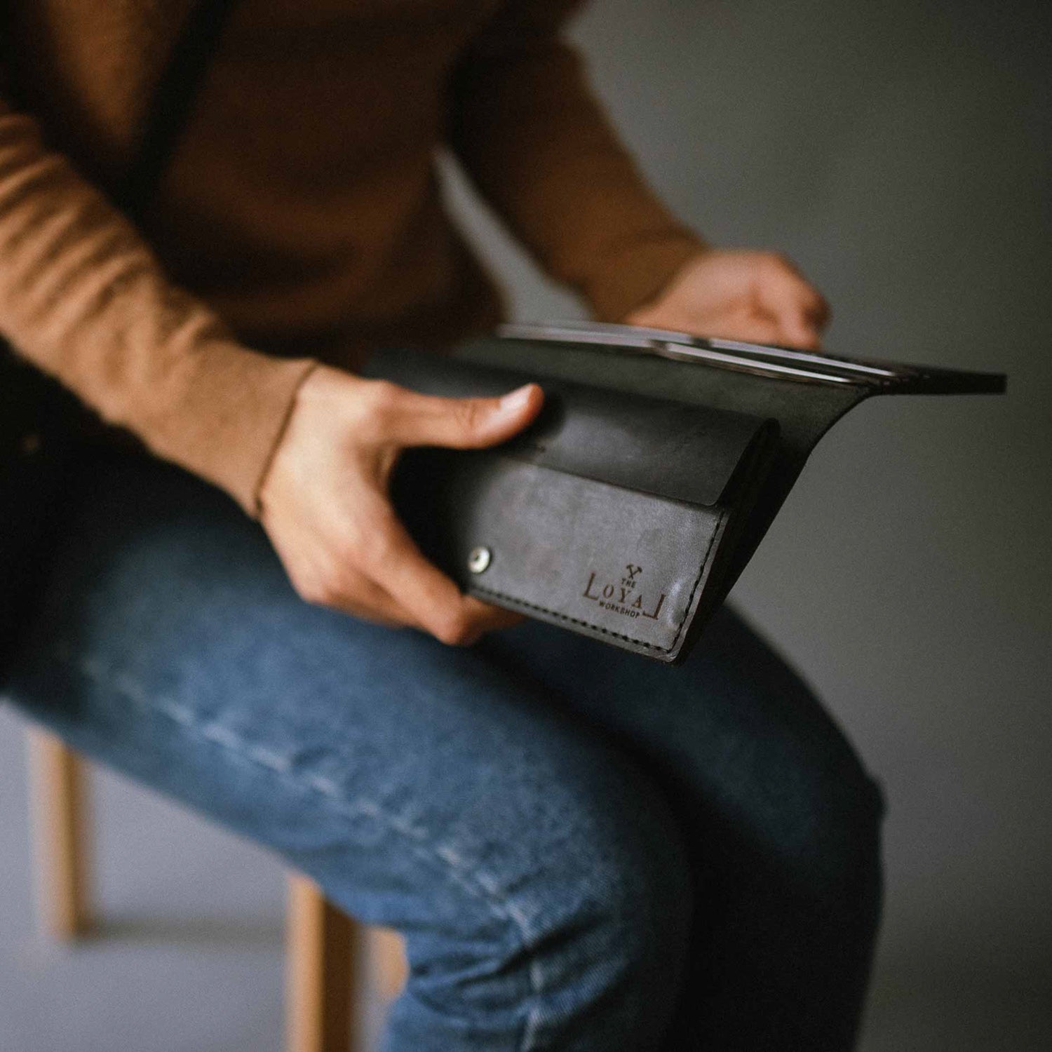 Loyal Workshop Alongsider Wallet - Black