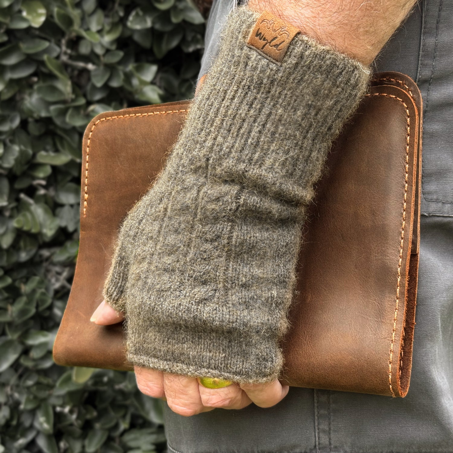 Wyld Fingerless Mittens