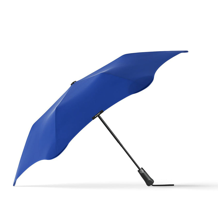 Blunt Umbrellas