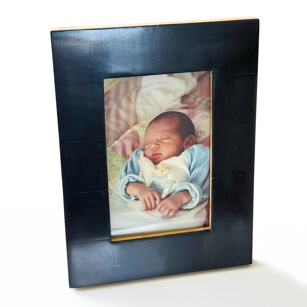 Black Resin Photo Frame 4in x 6in