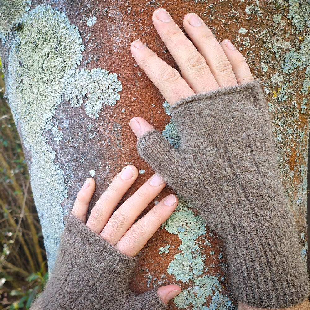 Wyld Fingerless Mittens